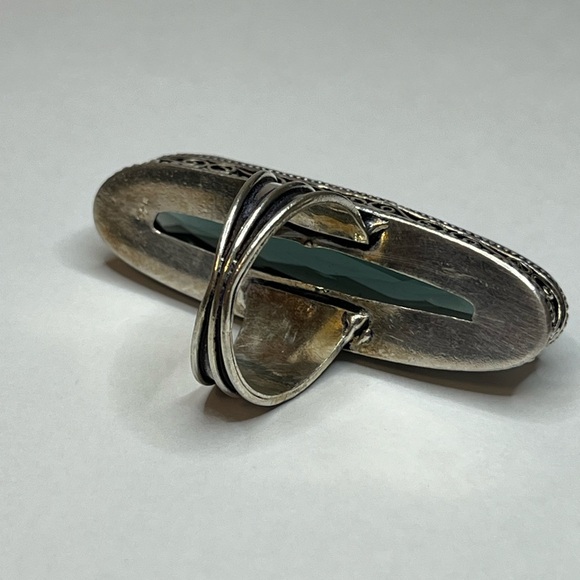 Large Iolite Elongated Faceted Cut Ring in 925 Silver Setting - Picture 10 of 16